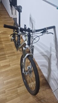 Author Modus  carbon - 2