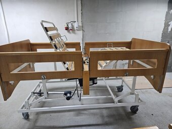 Elektrická polohovací postel - 2