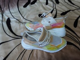 Dámské  sneakersy Steve Madden v.40 - 2