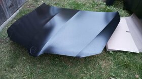 Prodám skoda superb 2 fl kapota originál nová - 2