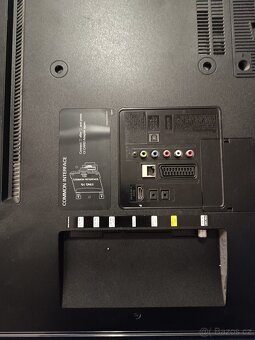 Samsung UE40F6200 - 2