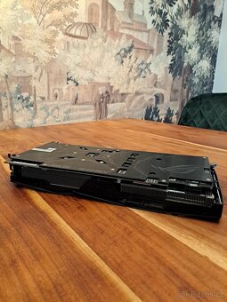 ASUS ROG Strix GeForce GTX 1060 (6GB) - 2
