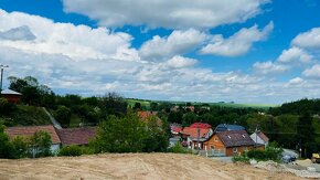 Prodej pozemku na stavbu RD. - 2