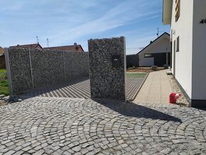 Rekonstrukce bytů a domů - 2