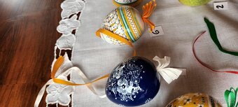 Porcelánové kraslice velké 9 cm a Dozička ve stejném dekoru - 2