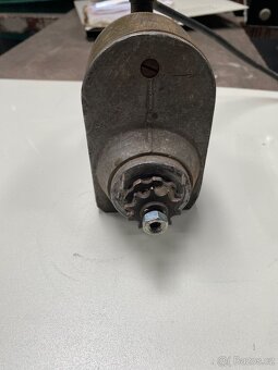 Magneto Bosch FF1A-R200 - 2