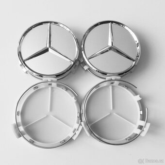 MERCEDES-BENZ - stříbrné pokličky do středů alu. kol 75mm - 2