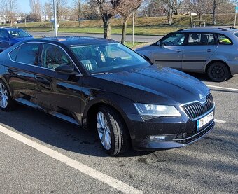 Škoda Superb 2018 - 2