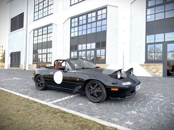 Mazda MX-5 Na 1,8 ,107 kW - 2
