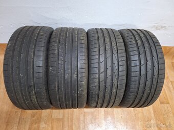 Letní pneu 245/40/19, 2xHankook, 2xDunlop - 2
