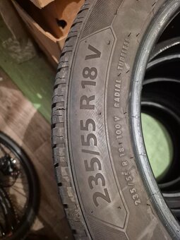 Letní pneu 235/55 R18V - BARUM - 2
