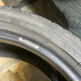 Letní pneu 225/40 R18 92Y Bridgestone 4,5mm - 2