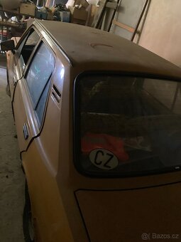 Prodám Škoda 120 LS – garážovaný veterán, vhodný k renovaci - 2
