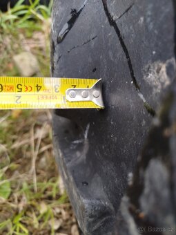 Pneu 380/85 R24 - 2