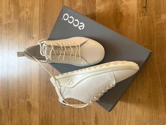 Ecco boty - 2