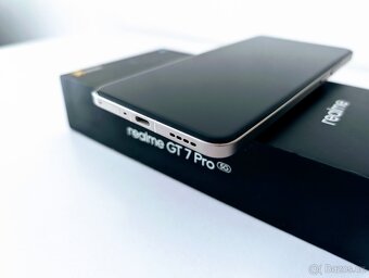 Realme GT 7 PRO 12/512GB TOP stav Datart záruka - 2