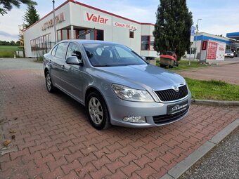 Škoda Octavia II 1.6 MPi limuzína 1 maj.-servis jen Škoda-95 - 2