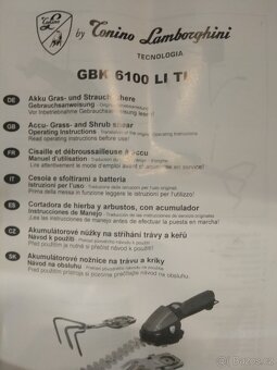 Aku nůžky Lamborghini na trávu a keře - 2