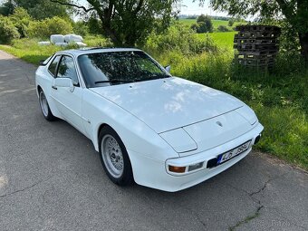 Porsche 944 - 2