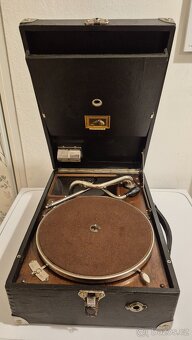 Gramofon His Master's Voice 101 raný typ - 2