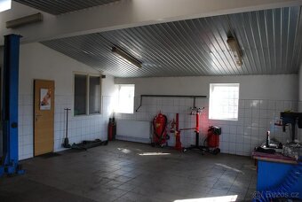 Autodílna / provozní areál, Přehořov u Soběslavi, okr. Tábor - 2