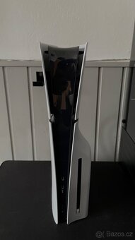 PlayStation 5 slim s mechanikou - 2