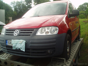 VW Caddy 1.4i r.v.2008 5-ti místné 59kW - 2
