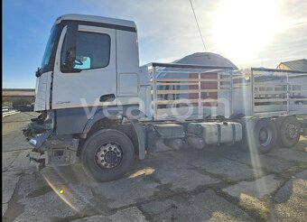 Mercedes Benz Arocs 2545 - 2