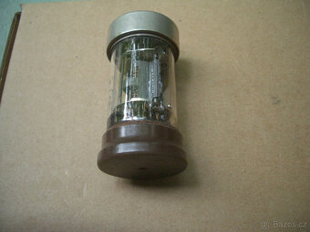 Elektronka Wehrmacht Eigentum RG12D60 + patice - 2