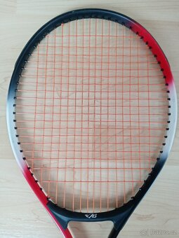 Tenisová raketa - 2