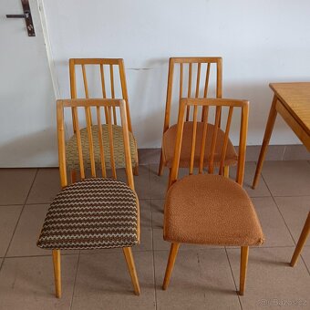 Rozkládací stůl plus židle - 2
