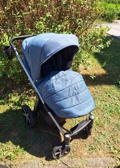 Dvojkombinace kočárku Baby Design Husky XL 2022 - 2