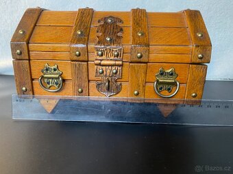 Dekorativní dřevěná truhlička – šperkovnice / úschova drobno - 2