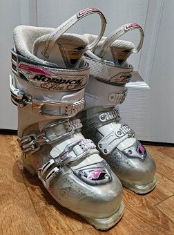 Lyžáky & Lyžařské boty NORDICA Fire Arrow F4 vel. 25,5cm - 2