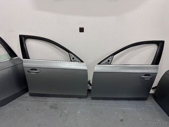 Audi A4 B8 avant boční dveře - 2