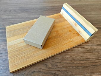 Bambusové prkénko 20x30 cm na servírování sýrů i s příborem - 2