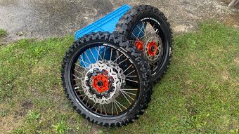 Úzké ráfky SMPro na KTM 950 990 adventure - 2