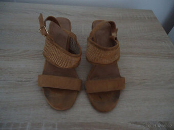 Dámské sandály vel.37 - 2