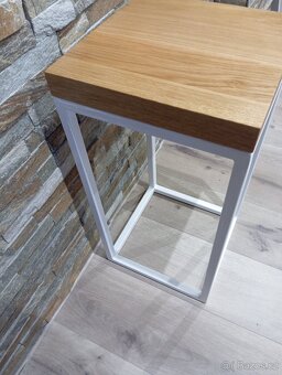 Odkládací stolek dub/kov - 2
