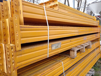 Paletový regál Jungheinrich - 2