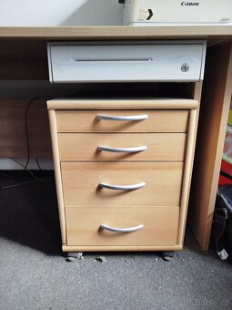 Prodám kancelářské stoly - 2