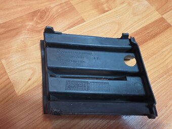 Levá mřížka předního nárazníku Octavia II - 2