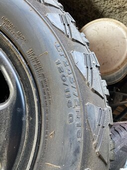 Kola s pneu Navara D40 - 2