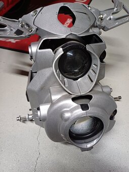 DUCATI 999 držiak prednej kapoty / svetiel - 2