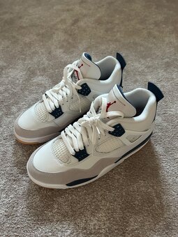 Jordan 4 SB navy blue - 2
