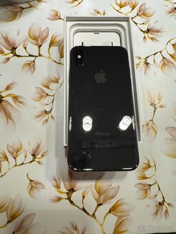 Apple iPhone X 64GB - 2