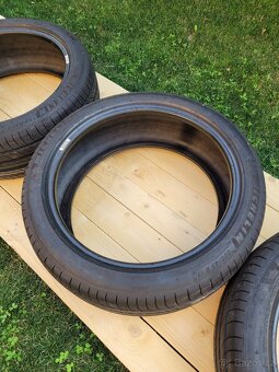 PNEU MICHELIN - 2