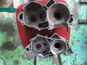 Díly Husqvarna - 2