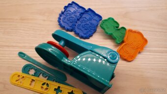 Play doh modelovací sada + formičky - 2