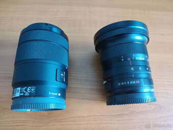 Výměna nebo prodej 2ks objektiv pro sony E/EF - 2